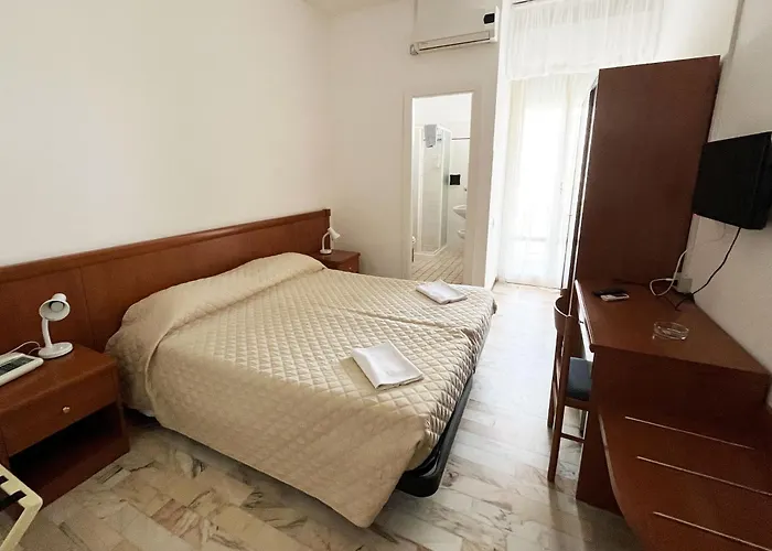 Hotel Caravan B&B