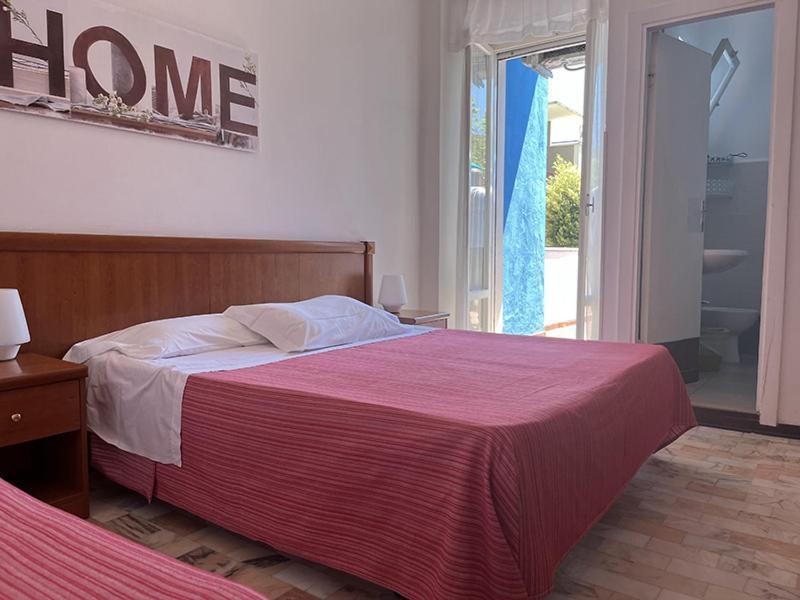 Caravan Hotel Pesaro